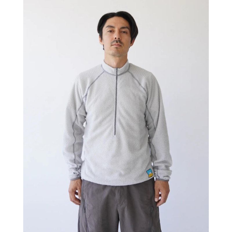 登山用品 Senchi Designs / Lark Alpha 90 Crewneck Senchi Designs Alpha 90 Crewneck with half zip