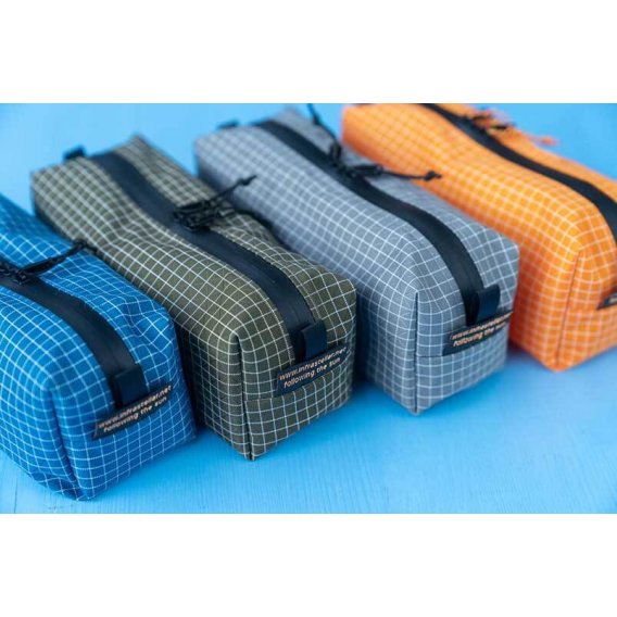 Ultralight zipper pouch