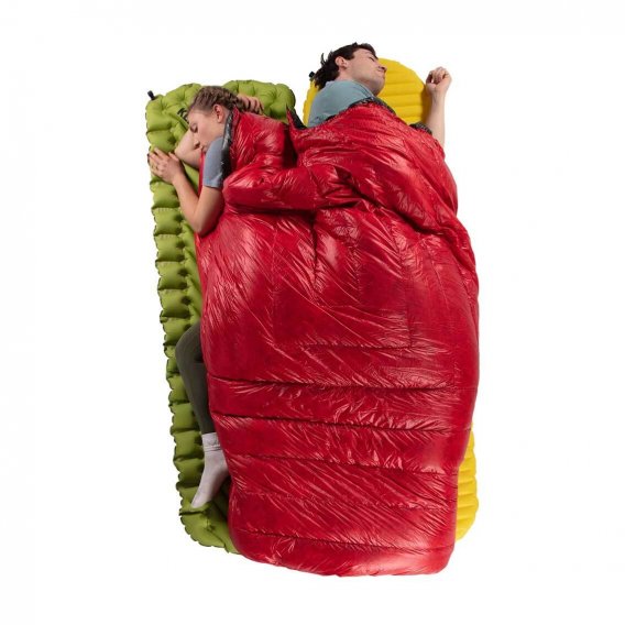 Enlightened Equipment Accomplice 2-Person quilt 20°F / -6°C